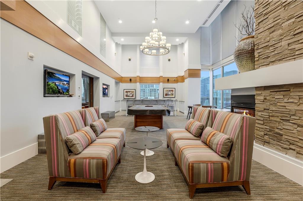 860 Peachtree Street NE Unit 1905