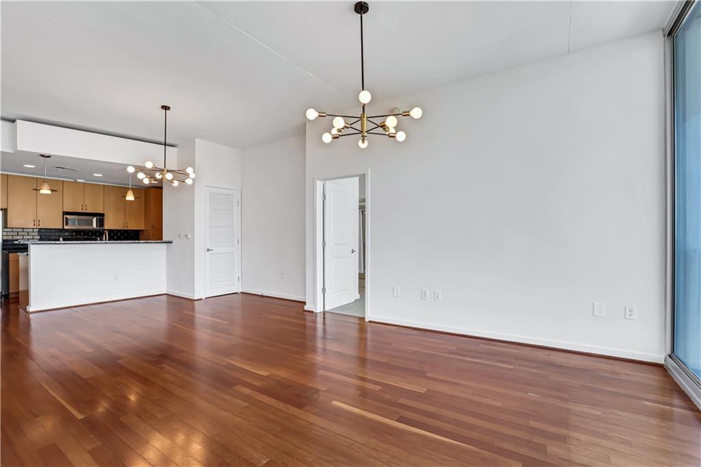 860 Peachtree Street NE Unit 1905