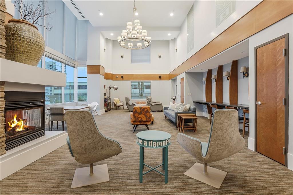 860 Peachtree Street NE Unit 1905