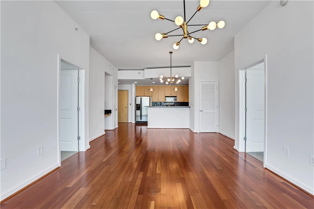 860 Peachtree Street NE Unit 1905