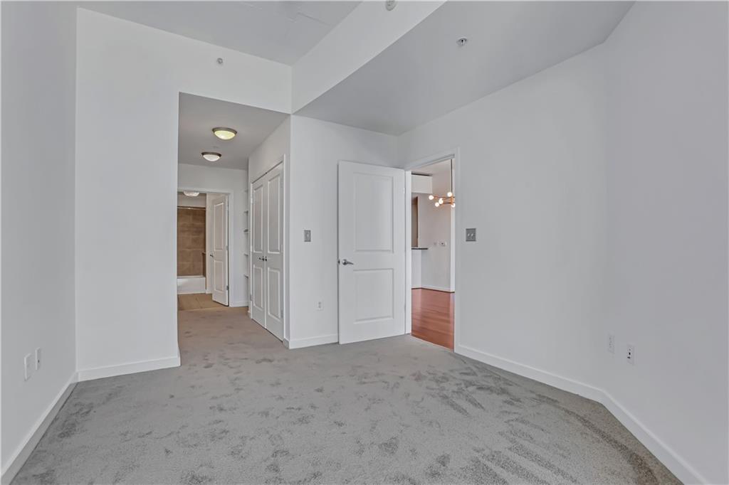 860 Peachtree Street NE Unit 1905