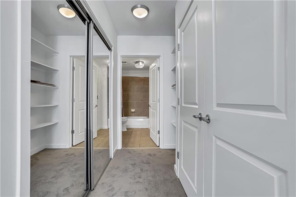860 Peachtree Street NE Unit 1905