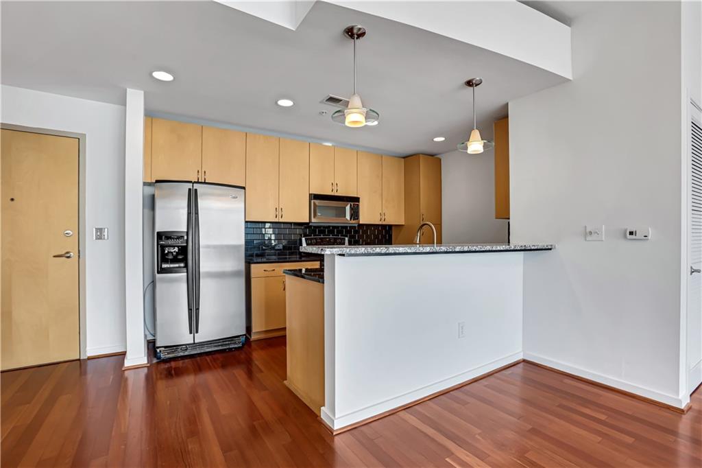 860 Peachtree Street NE Unit 1905