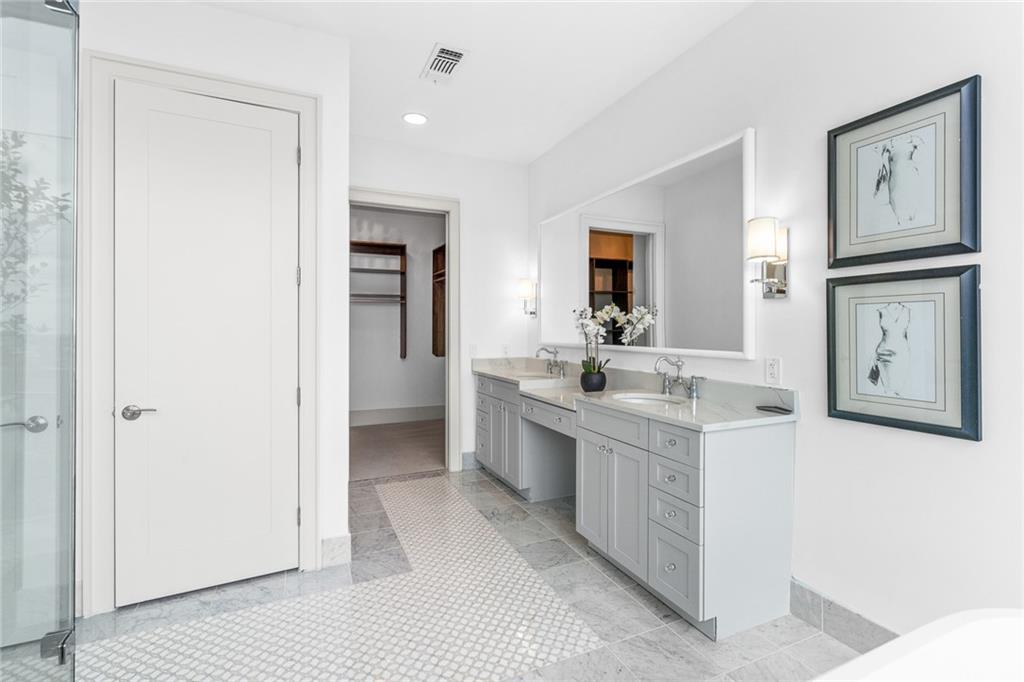 1065 Peachtree Street NE Unit 3204