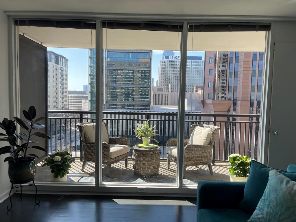 620 Peachtree Street NE Unit 909