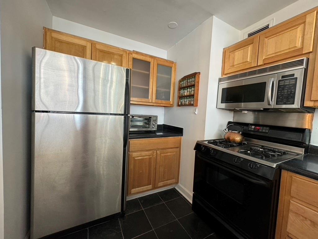 620 Peachtree Street NE Unit 909