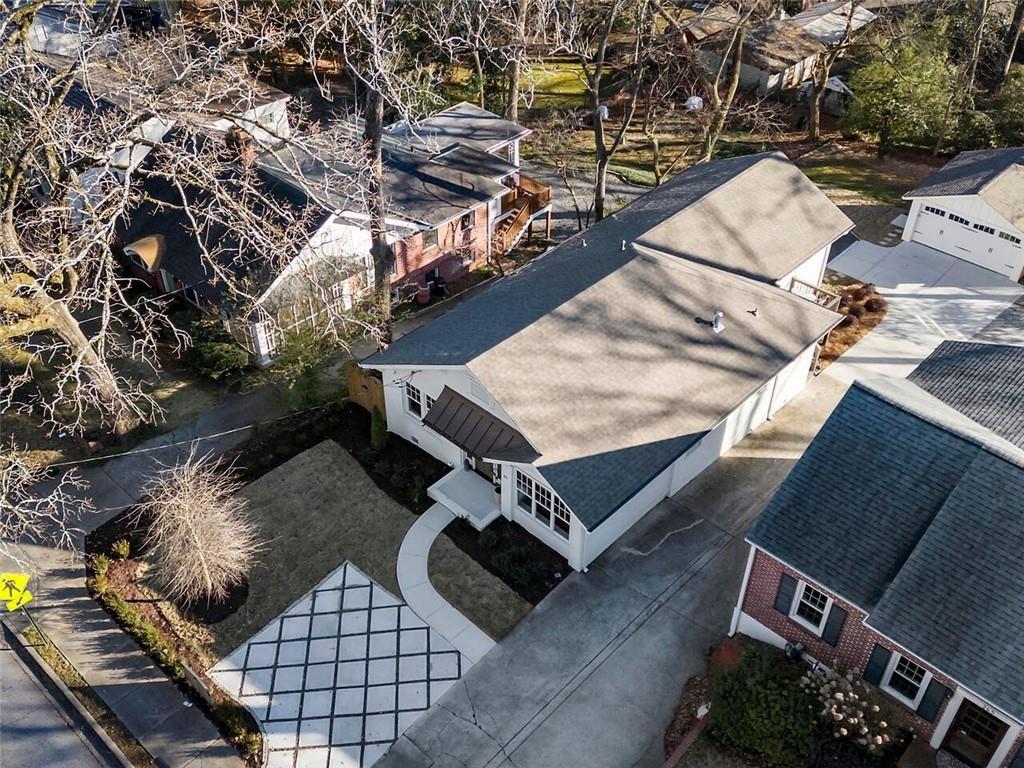 271 Lindbergh Drive NE