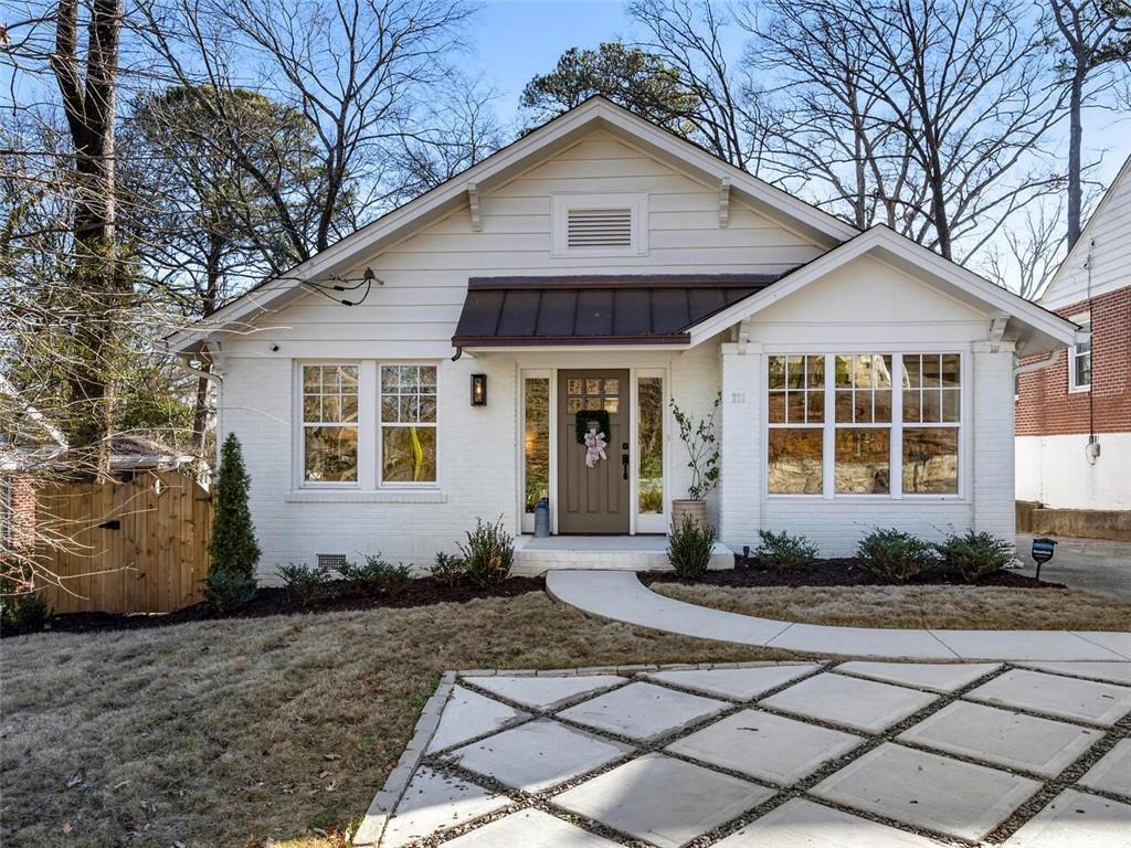 271 Lindbergh Drive NE
