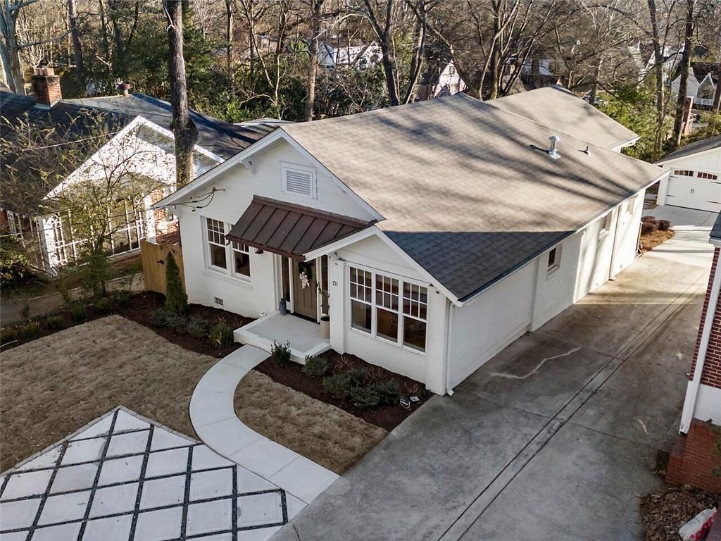 271 Lindbergh Drive NE
