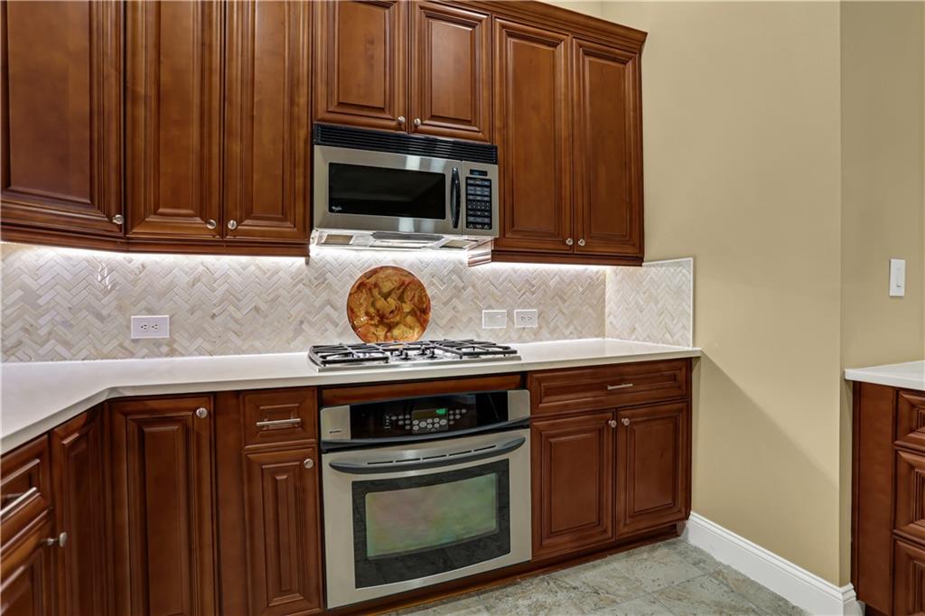 4850 Ivy Ridge Drive SE Unit 401
