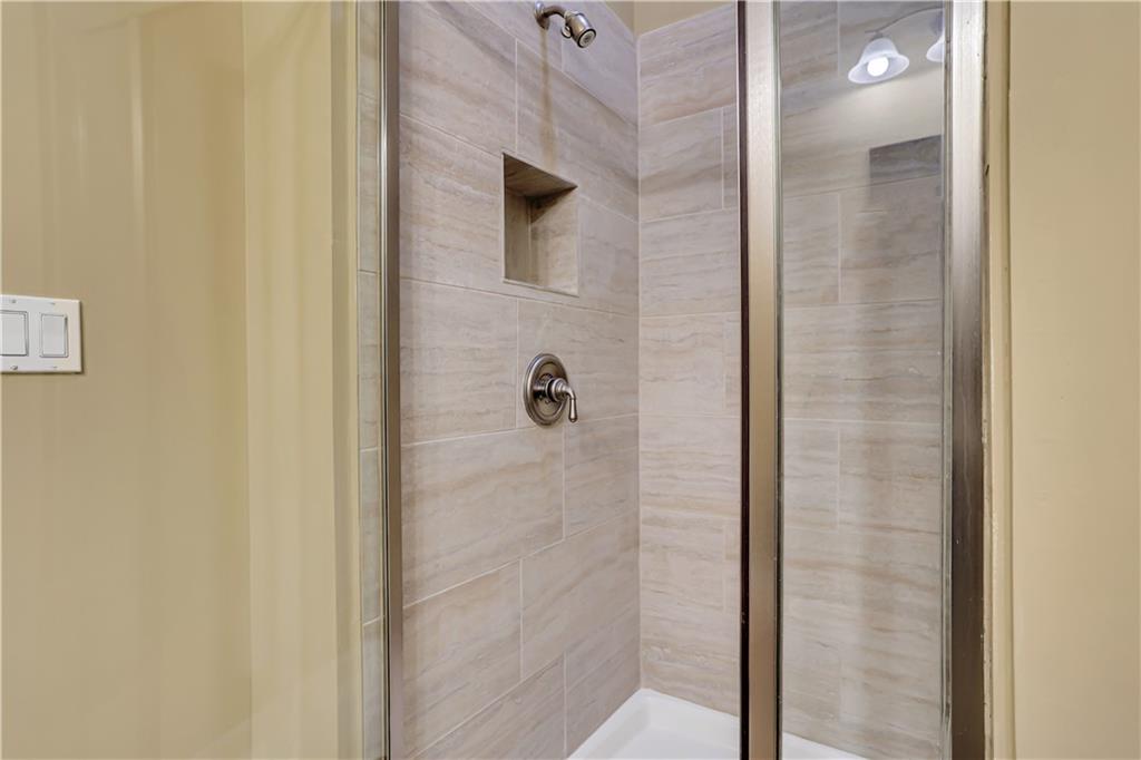4850 Ivy Ridge Drive SE Unit 401