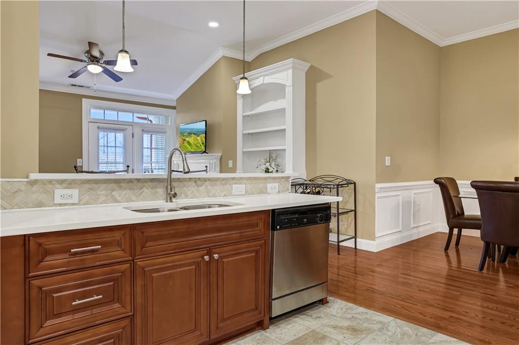 4850 Ivy Ridge Drive SE Unit 401