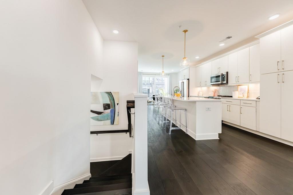 375 Pratt Drive SE Unit 307