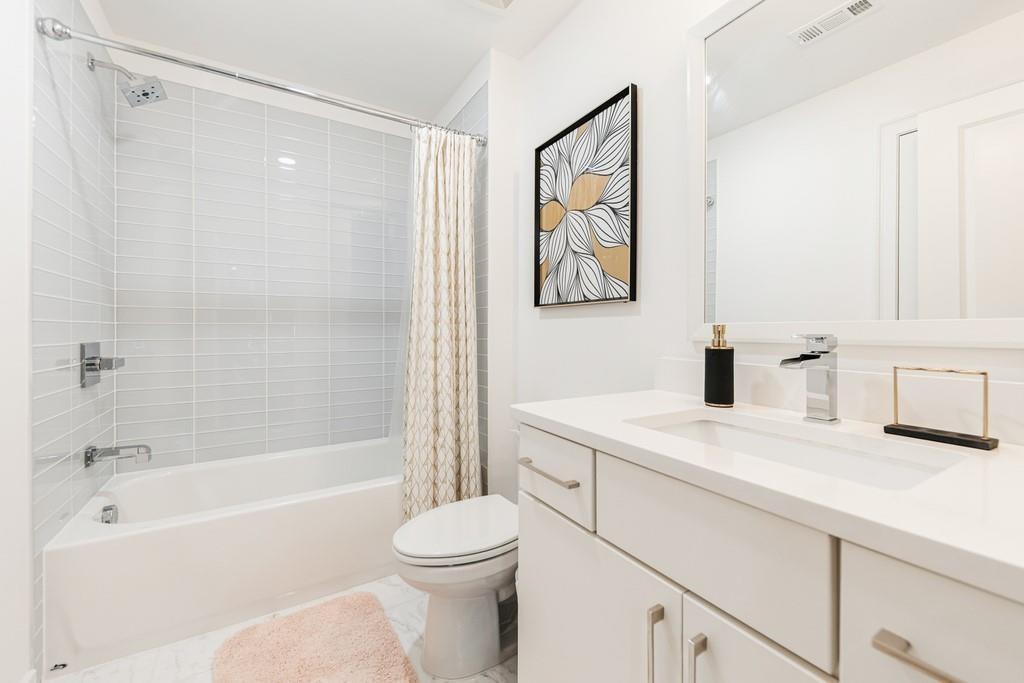 375 Pratt Drive SE Unit 307