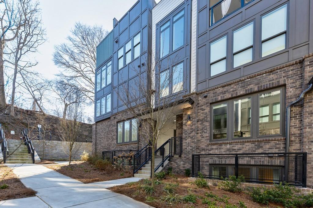 375 Pratt Drive SE Unit 307