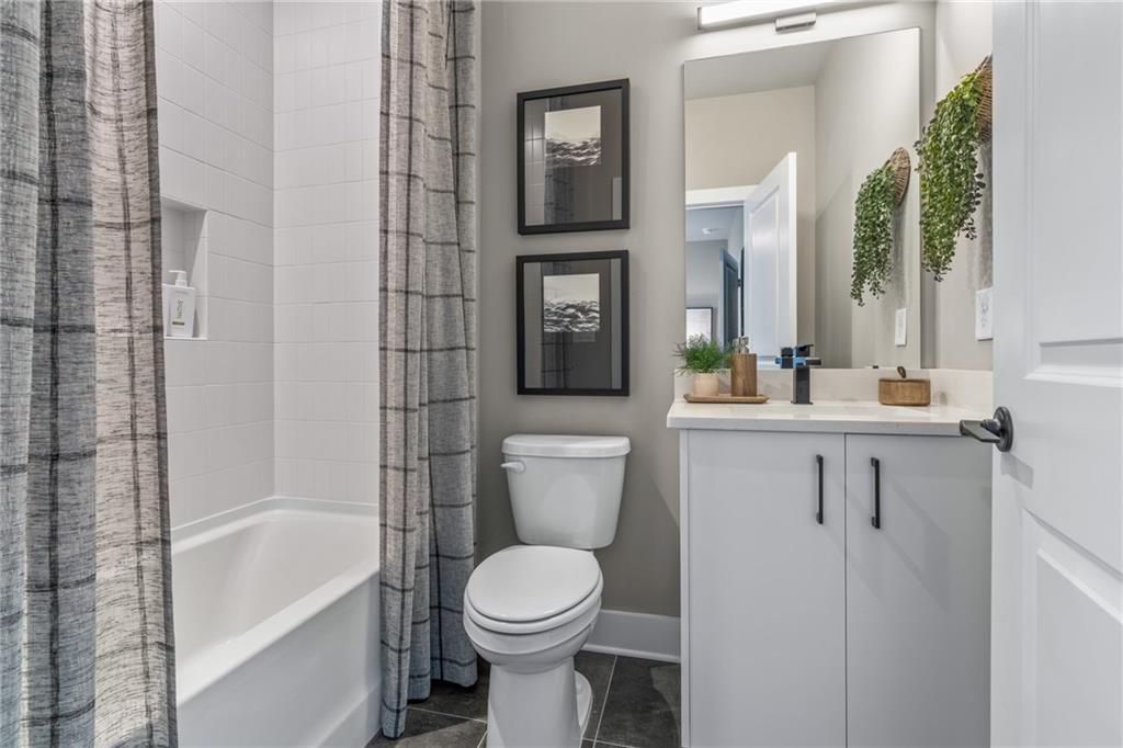 1160 Ormewood Avenue Unit 8