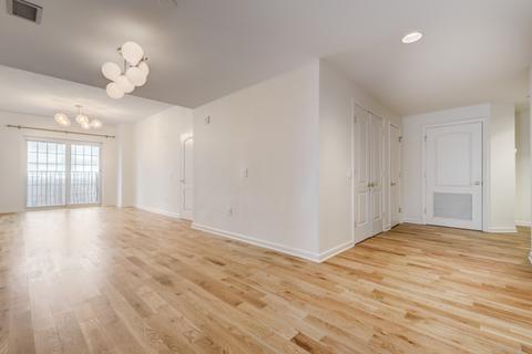 195 14th Street NE Unit 1603