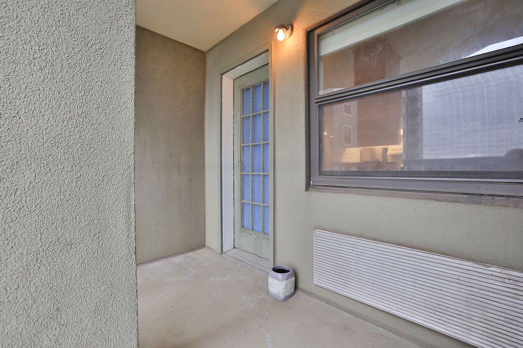 795 Hammond Drive Unit #1810