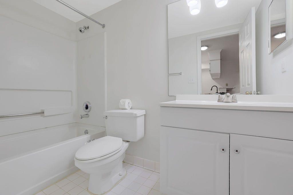795 Hammond Drive Unit #1810