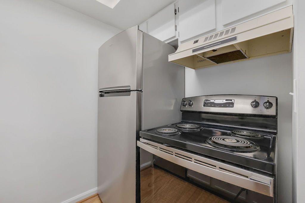 795 Hammond Drive Unit #1810