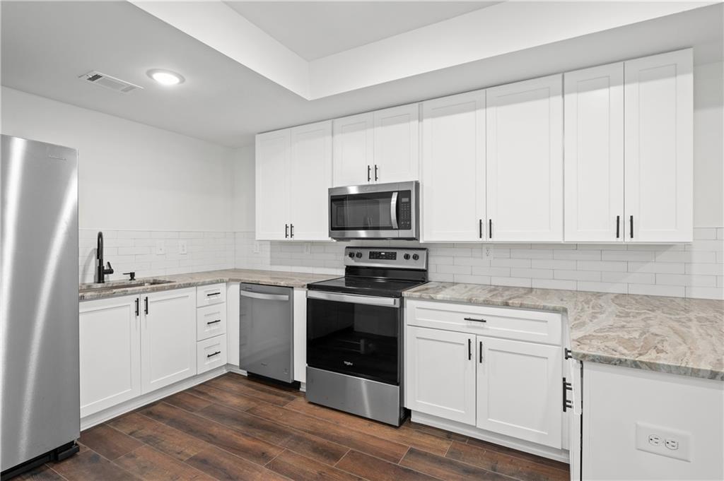 668 Custer Avenue SE Unit B