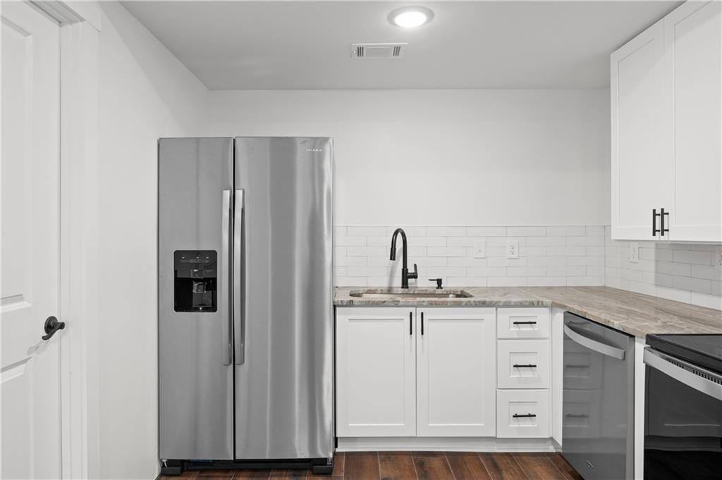 668 Custer Avenue SE Unit B