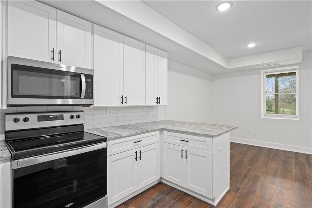 668 Custer Avenue SE Unit B