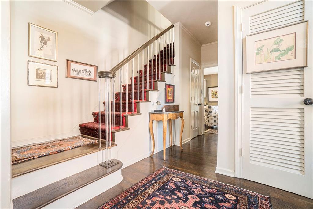 9 Kings Walk NE