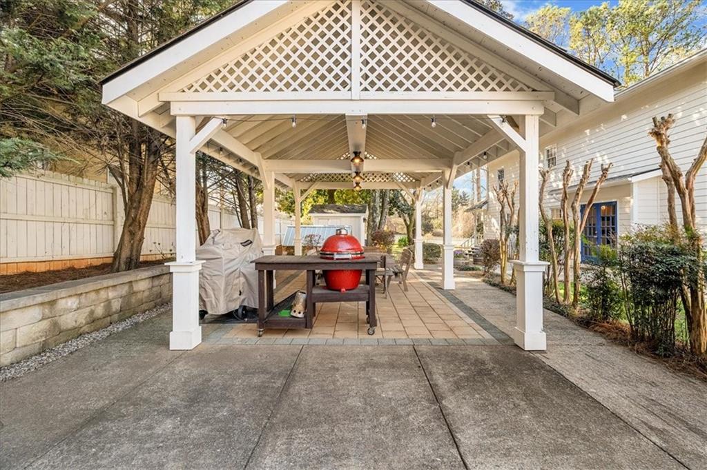 662 Cricket Hill Trail