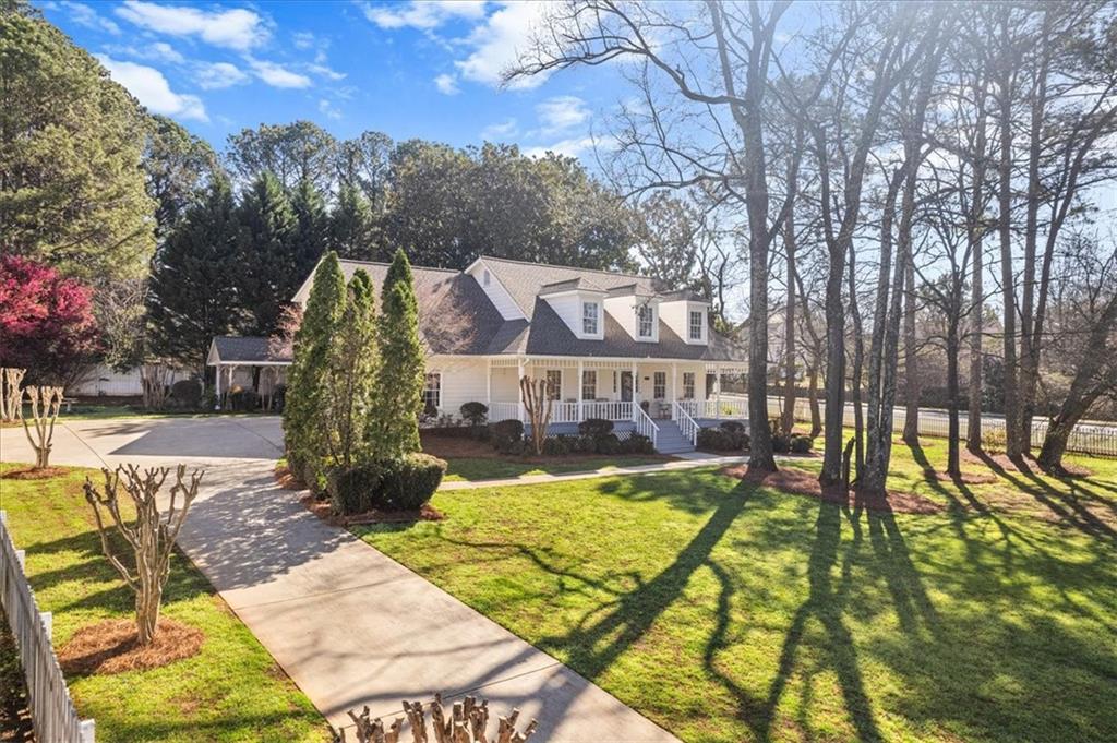 662 Cricket Hill Trail
