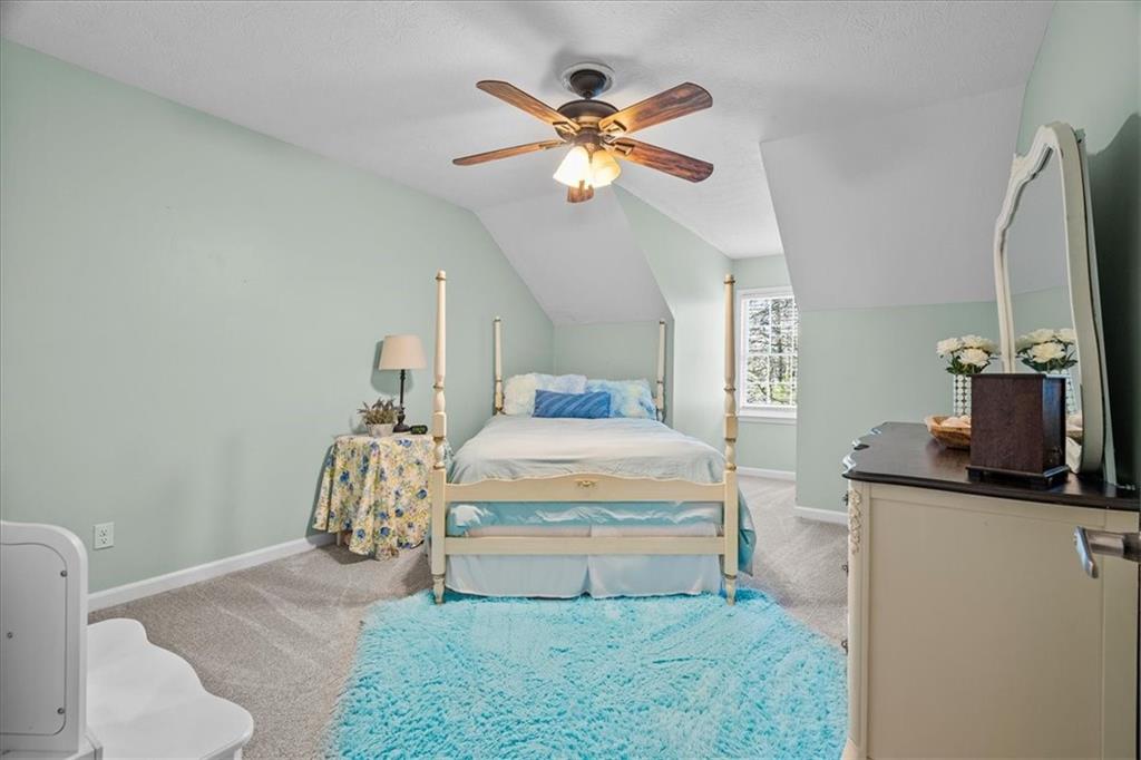 662 Cricket Hill Trail