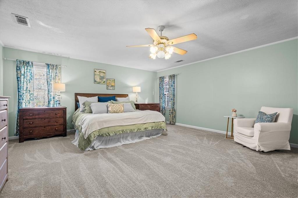 662 Cricket Hill Trail