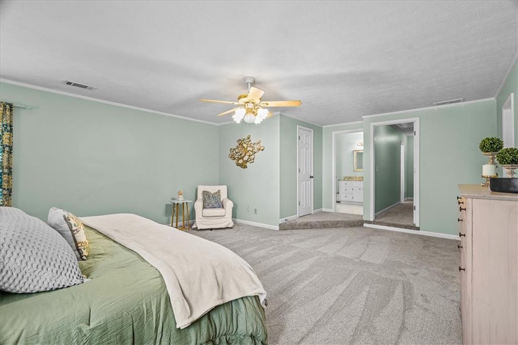 662 Cricket Hill Trail