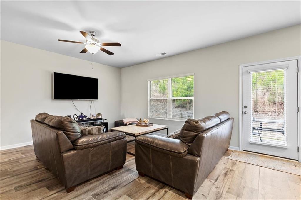 348 Winston Circle