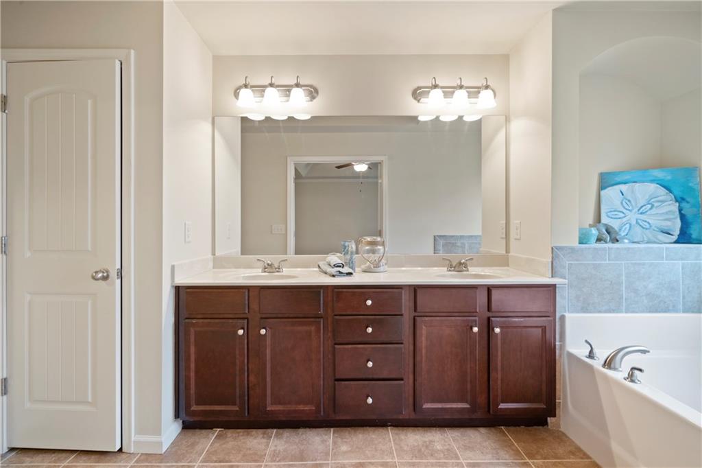 2756 Laurel Valley Trail