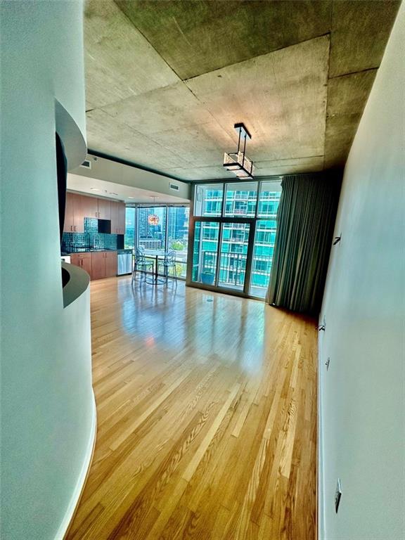 923 Peachtree Street NE Unit 1324