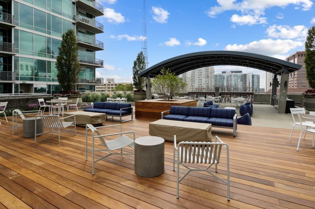 923 Peachtree Street NE Unit 1324