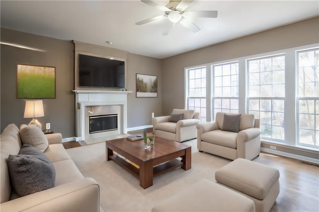 1920 Aurelia Drive