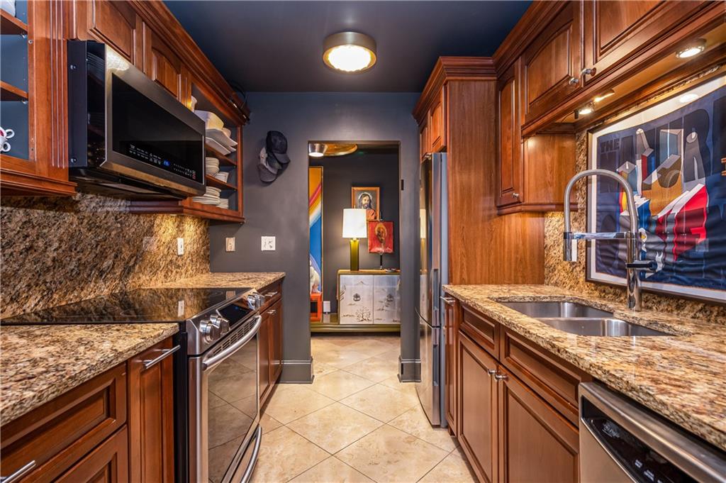 145 15th Street NE Unit 404