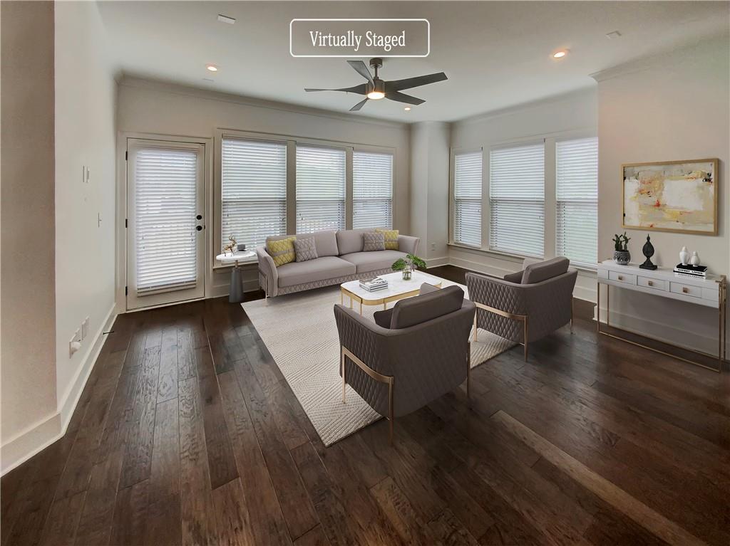 2091 Holtz Lane