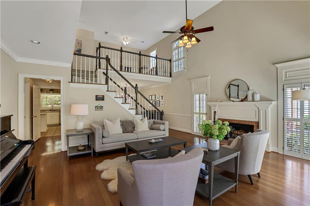 4481 Dobbs Crossing