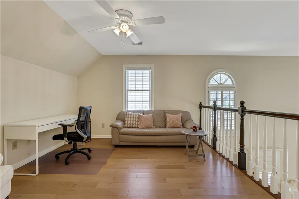 4481 Dobbs Crossing