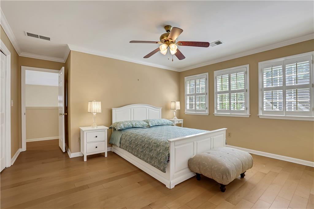 4481 Dobbs Crossing