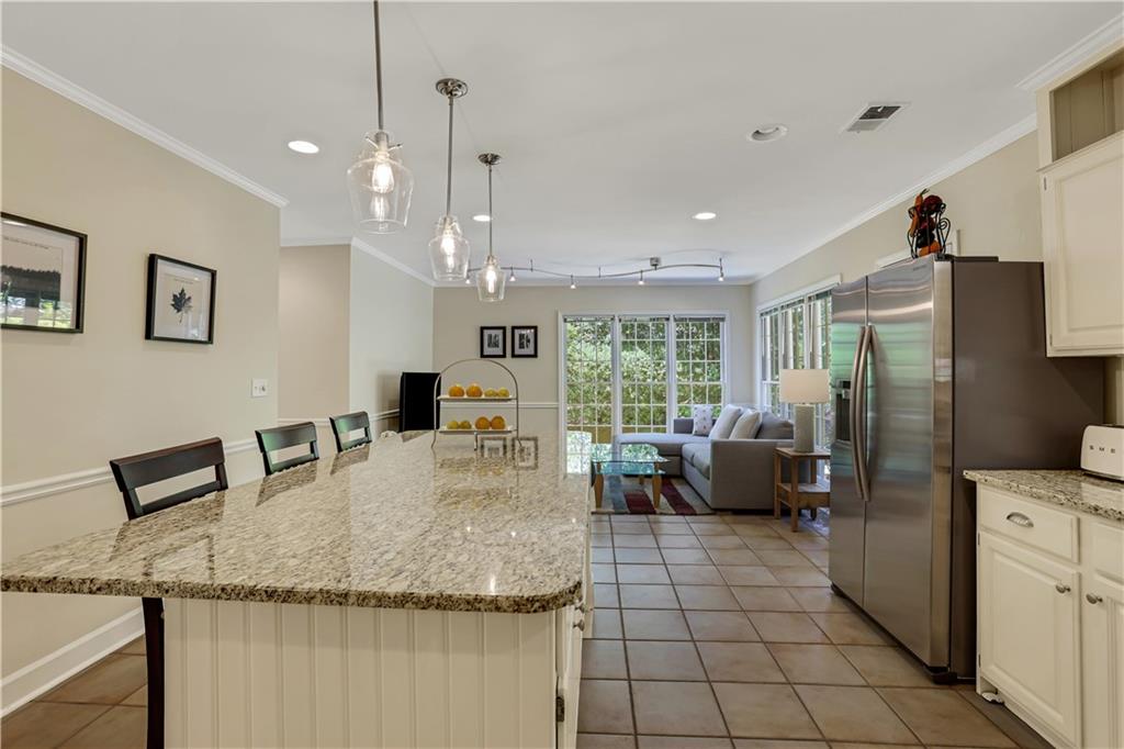 4481 Dobbs Crossing