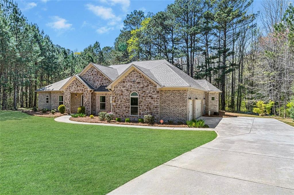 135 Trustin Lake Drive