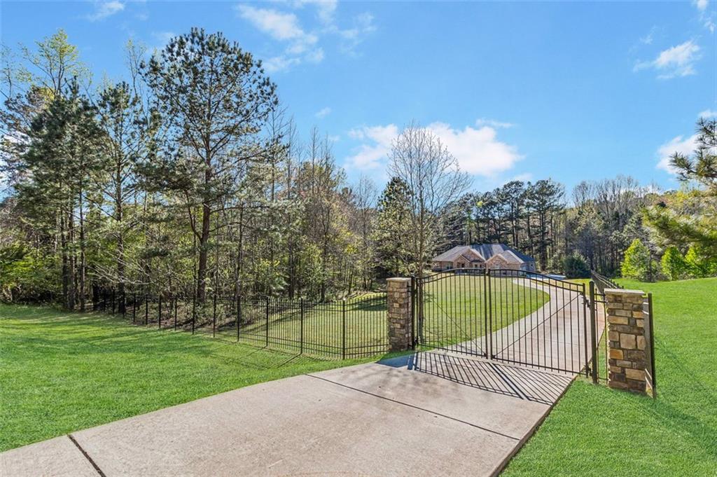 135 Trustin Lake Drive