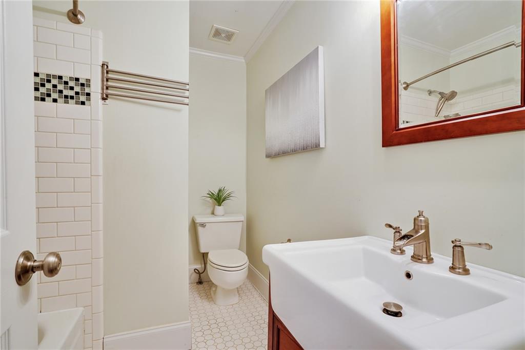 1335 Stillwood Chase NE