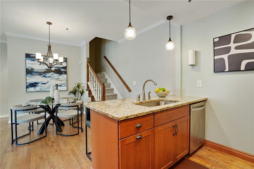 1335 Stillwood Chase NE