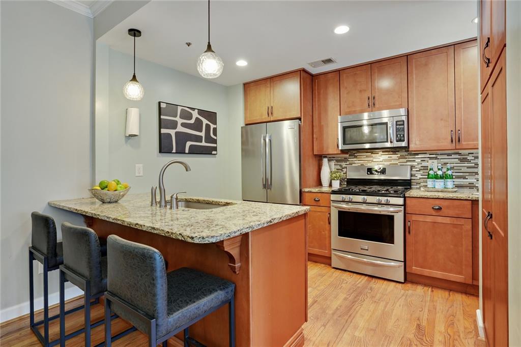 1335 Stillwood Chase NE