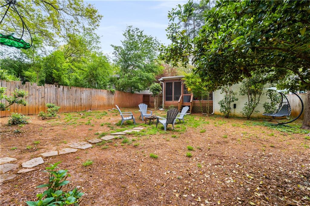 611 Daniel Avenue